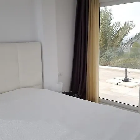 Luxury With 360 Panoramic Views Heated Pool Villa *