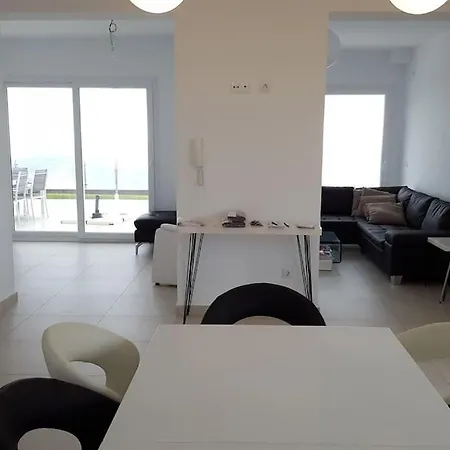 Luxury With 360 Panoramic Views Heated Pool